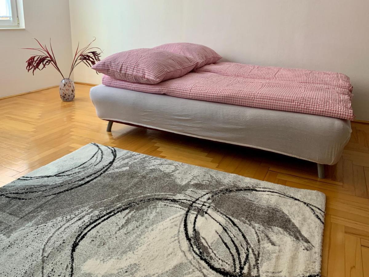 Ilka Apartement Near Puskas & Papp Laszlo Arena Apartamento